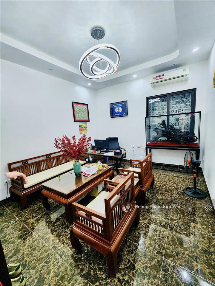 Sang chấn! 6t thang máy đặng tiến đông, vf3 đỗ cửa, 30m ra phố, ban công từng tầng, full nội thất