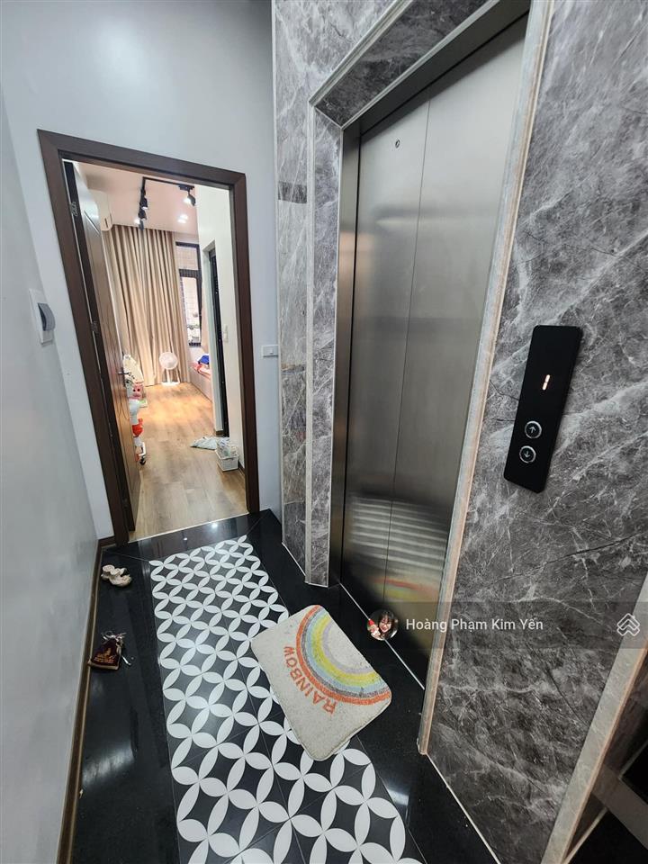 Sang chấn! 6t thang máy đặng tiến đông, vf3 đỗ cửa, 30m ra phố, ban công từng tầng, full nội thất