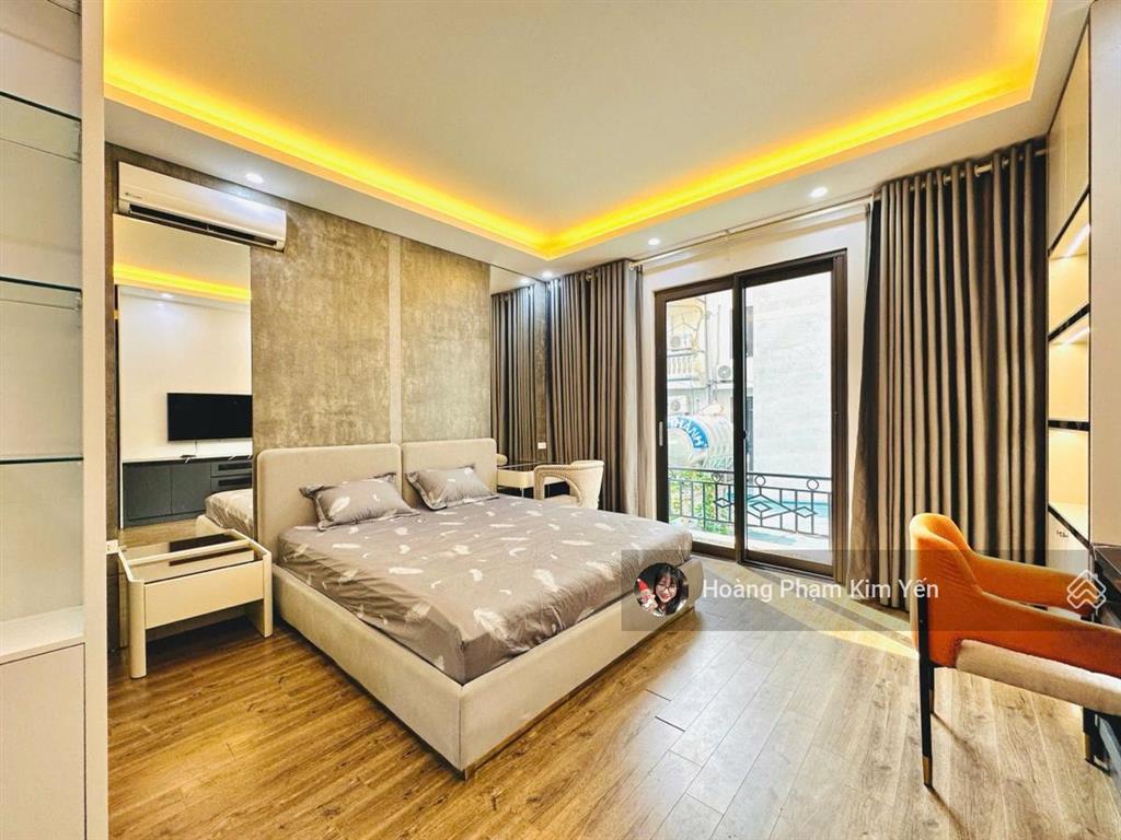 Sos! nguyễn lương bằng, lô góc 2 thoáng, full nội thất, bagac tránh trước cửa, ngõ thông kd, sđcc