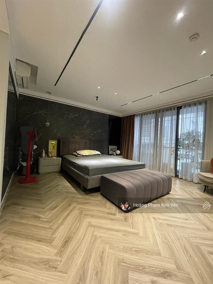 Bay gấp! phố vip ngọc khánh, 6 tầng thang máy, xây mới, full nội thất, ngõ thông kd, bagac quay đầu