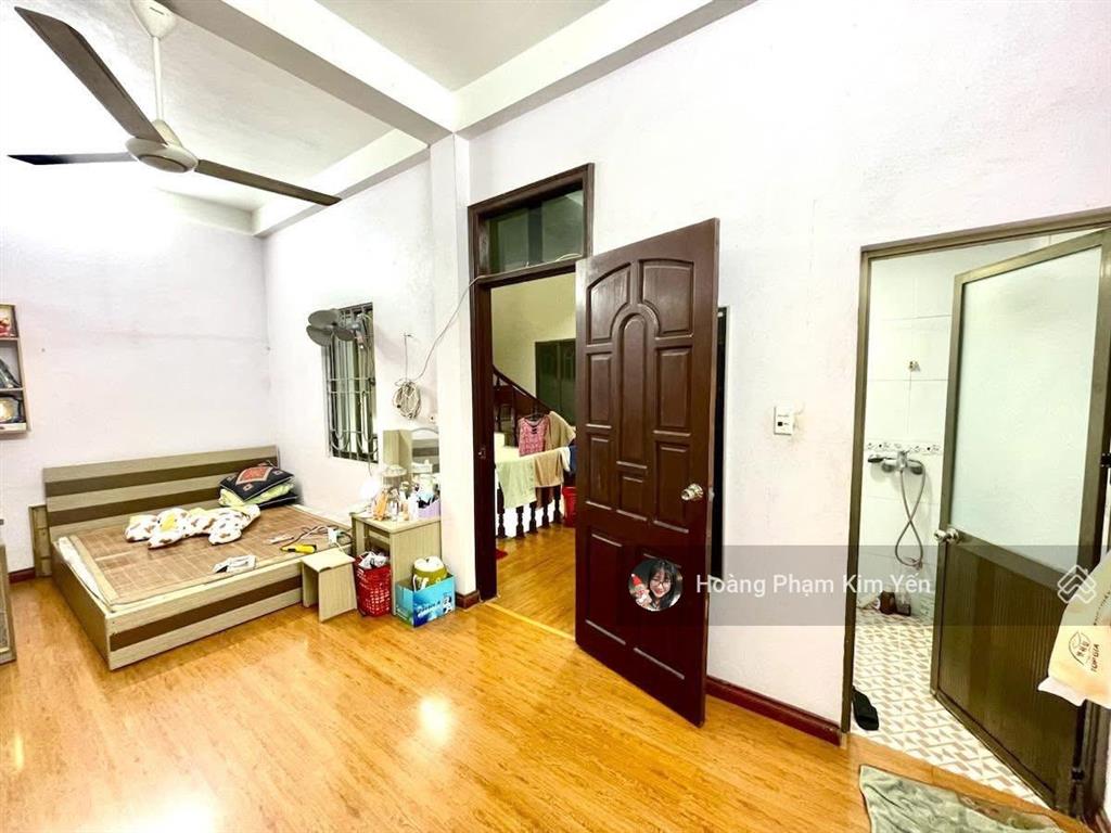 Bao phê! ngõ bagac thông láng hạ, không quy hoạch, ô chờ thang máy, nhà dân xây, nhỉnh 11tỷ đồng