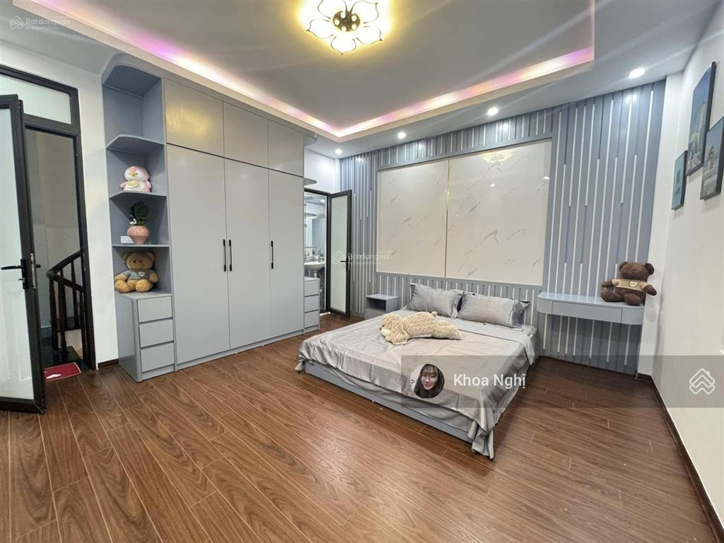 Hàng khủng! phân lô bàn cờ nguyễn chí thanh, vf3 đỗ, 2 thoáng, ô chờ thang máy, full nội thất