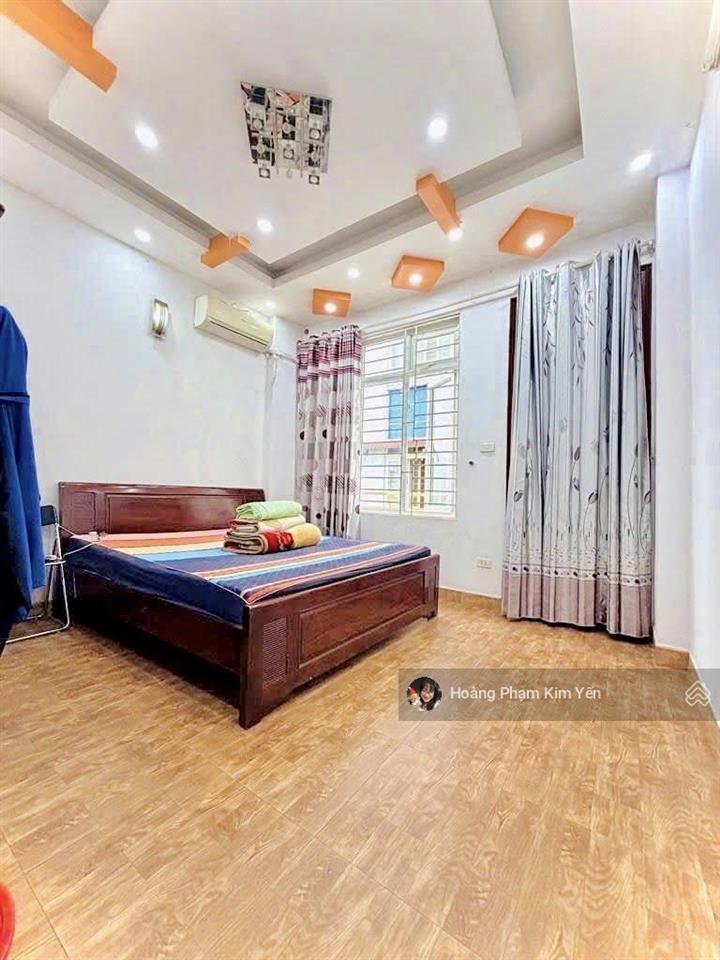 Chủ mót! ngõ 95 chùa bộc, 2 thoáng, nhà dân xây, ô chờ thang máy, sát phố, ngõ thông kd thoáng sáng
