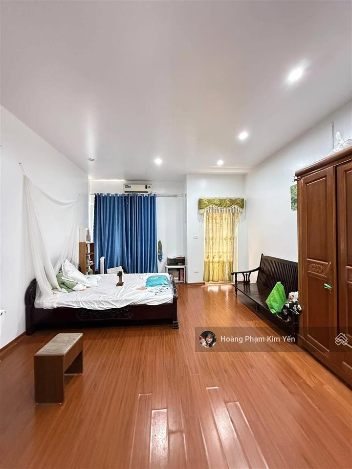 Ngộp bank! ở ngay thái thịnh, vf3 đỗ cửa, 10m ra phố, ô chờ thang máy, 2 thoáng, full nội thất