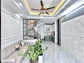 Bom tấn! mặt ngõ 112 ngọc khánh, kinh doanh, ba gác, ngõ thông 46.8m2*5t, dân trí tốt, gần bãi ô tô