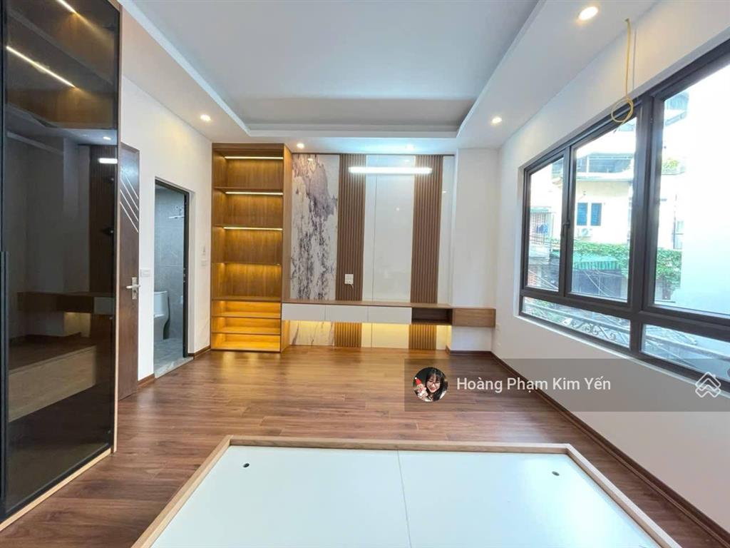 Vuýp! ngõ 43 chùa bộc, 6 tầng thang máy, ngõ bagac thông, ban công các tầng, full nội thất, sđcc
