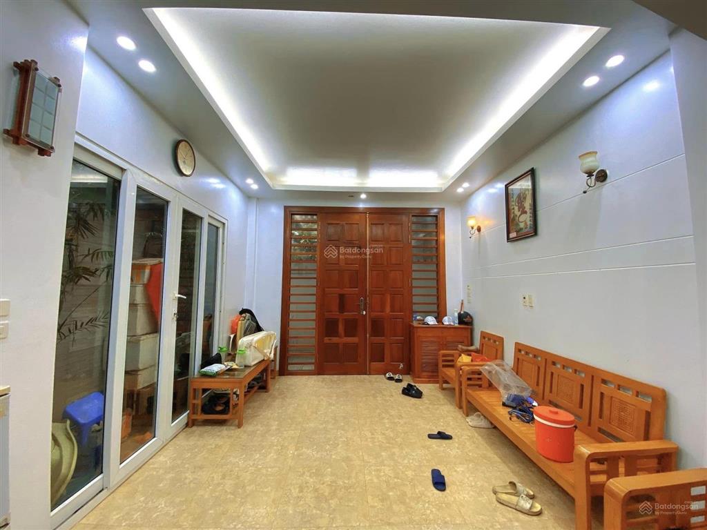 Đào đâu ra! lô góc thái thịnh, 20m ra phố, sân xe riêng, full nội thất, thoáng sáng an ninh đỉnh