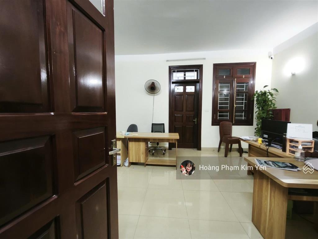 Mê đắm! ô chờ thang máy ngọc khánh, ngõ thông, bagac đỗ cửa, cửa sổ các phòng, 2 thoáng, full đồ