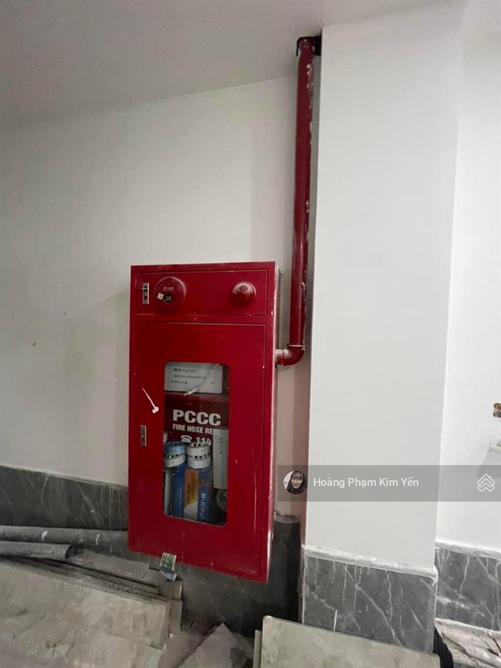 Bán tòa chdv chùa láng, đh ngoại thương, gần phố, 2 thoáng, 23pkk, dt ~2tỷ/năm, pccc, gpxd