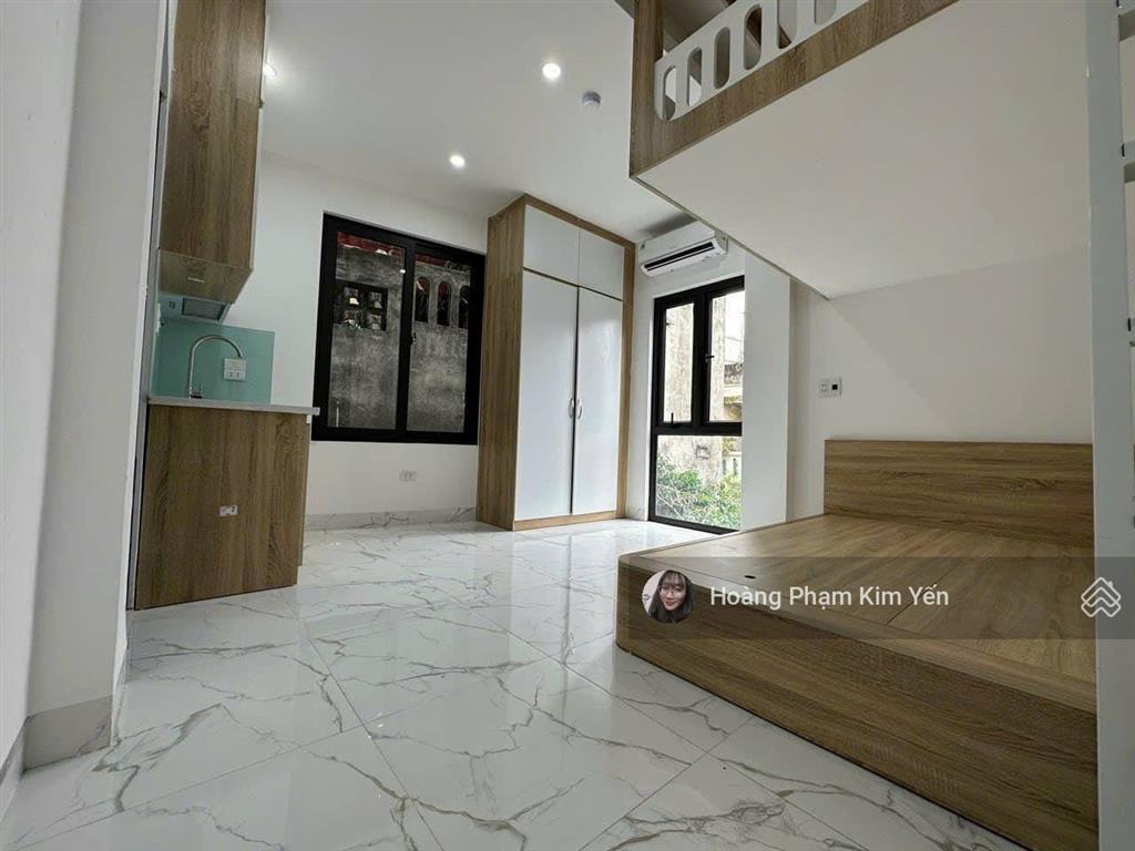 Bán tòa chdv chùa láng, đh ngoại thương, gần phố, 2 thoáng, 23pkk, dt ~2tỷ/năm, pccc, gpxd