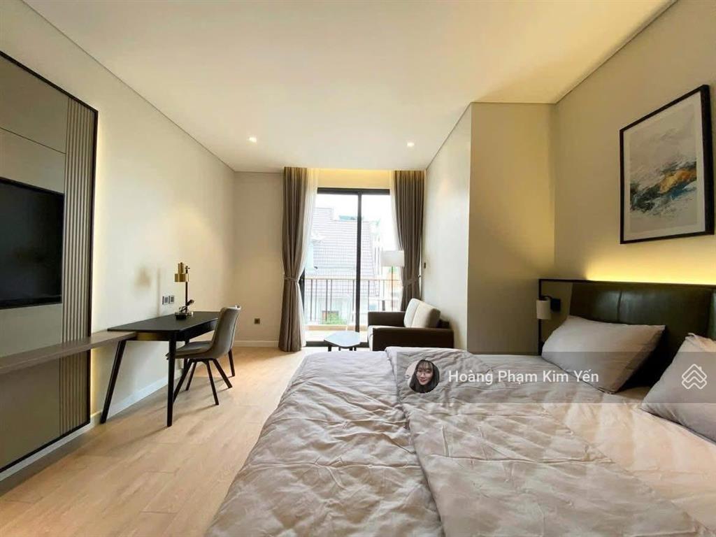 Mê mệt! tòa căn hộ dịch vụ cầu giấy, doanh thu 105tr/th, 18 phòng thuê full, đủ nội thất, 2 thoáng