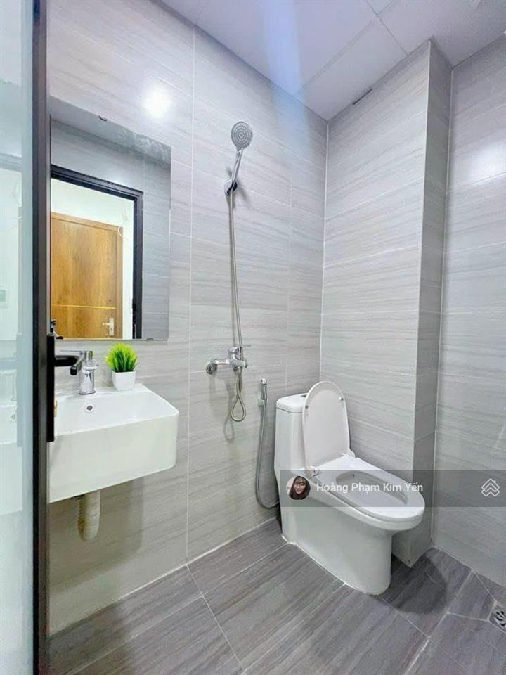 Sang xịn! ccmn đh y  bv bạch mai 28pkk, dt 1,5 tỷ/năm, 8t thang máy, 2 thoáng, 10m ô tô, pccc gpxd