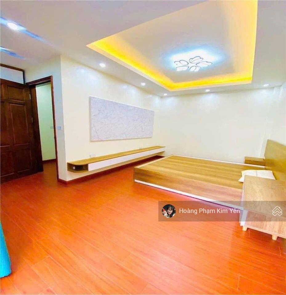 Sốc giá! trung liệt, nhà dân xây, bagac đỗ cửa, 20m ra phố, full nội thất ở ngay, 50m2*5t, ô chờ tm