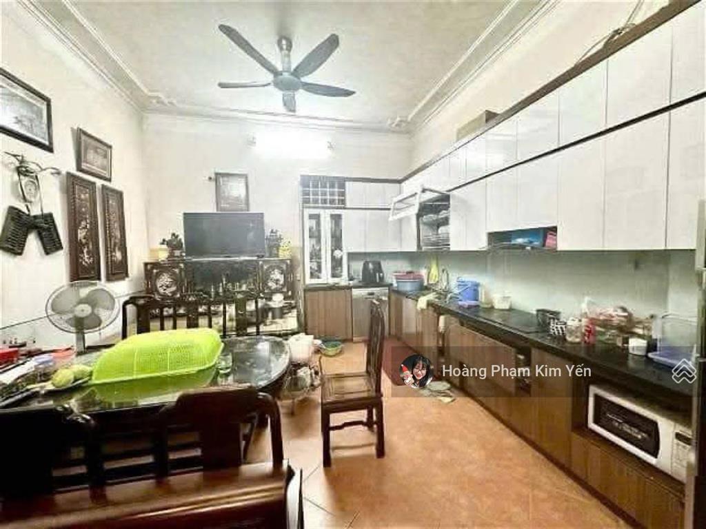 Đỉnh! phố trần hữu tước, nhà dân xây, ở ngay, bagac phi, ngõ thông, khe thoáng, ô chờ thang máy
