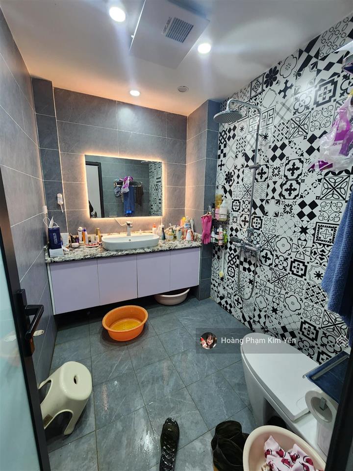 Sang chấn! 6t thang máy đặng tiến đông, vf3 đỗ cửa, 30m ra phố, ban công từng tầng, full nội thất