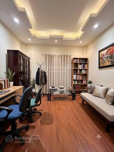 Nghẹt thở! trần duy hưng, phân lô bàn cờ, 20m ra hồ trung kính, ô tô, sân xe riêng, ô chờ thang máy