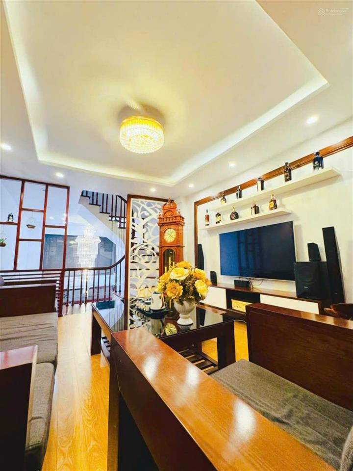 Cực gấp! ngõ 2 tây sơn, ô tô 5 tạ đỗ cửa, ngõ thông kd, mới tinh, full nội thất, 2 thoáng, sđcc