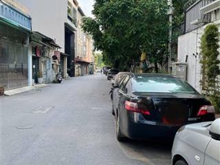 Bán nhà đẹp 5 tầng công nhận 90m2 ngay khu biệt thự nguyễn oanh tặng kèm nội thất