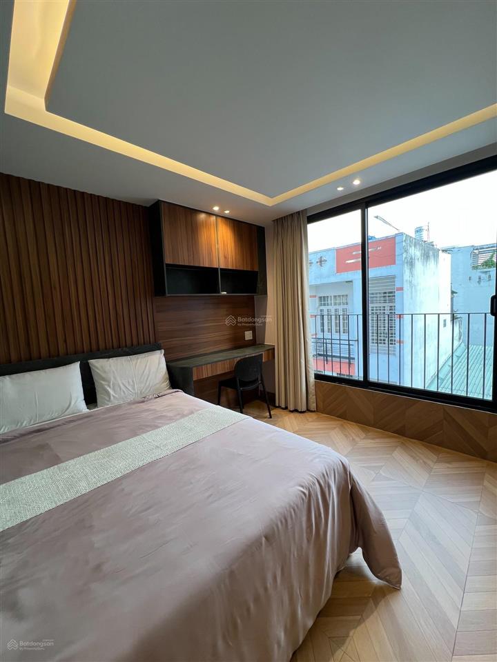 Bán nhà 4 tầng dtsd gần 150m2 , cách emart phan huy ích 5p  chủ tặng kèm nội thất