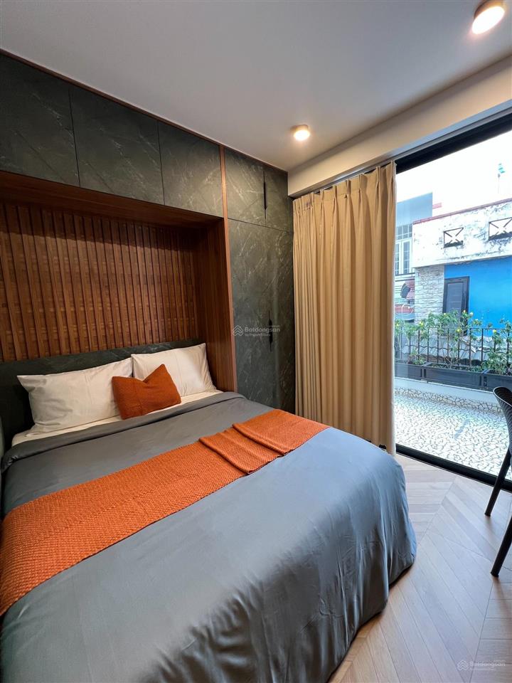 Bán nhà 4 tầng dtsd gần 150m2 , cách emart phan huy ích 5p  chủ tặng kèm nội thất