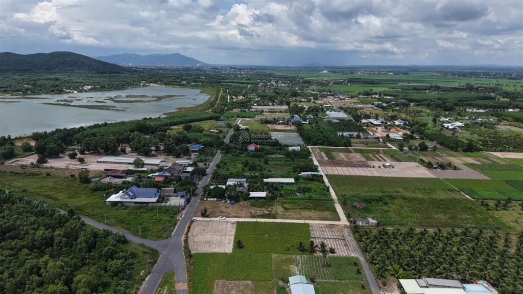 Chỉ với 850tr sở hữu lô góc 2 mặt tiền ven biển phước hải cực đẹp sổ hồng riêng