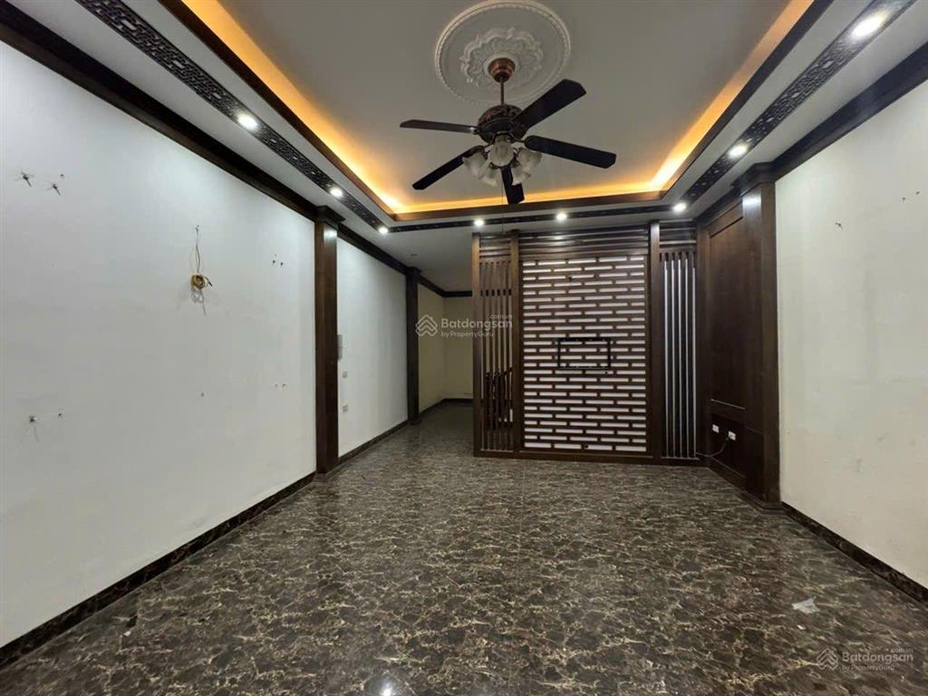 Đăng để bán, nhà thật giá thật 86m 5 tầng dân gốc chắc chắn dân xây giá 16 tỷ