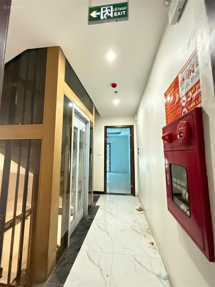 Chính chủ bán căn nhà 55m 5 tầng 8 phòng thang máy ngay đại học đại nam 8,3 tỷ mới tinh