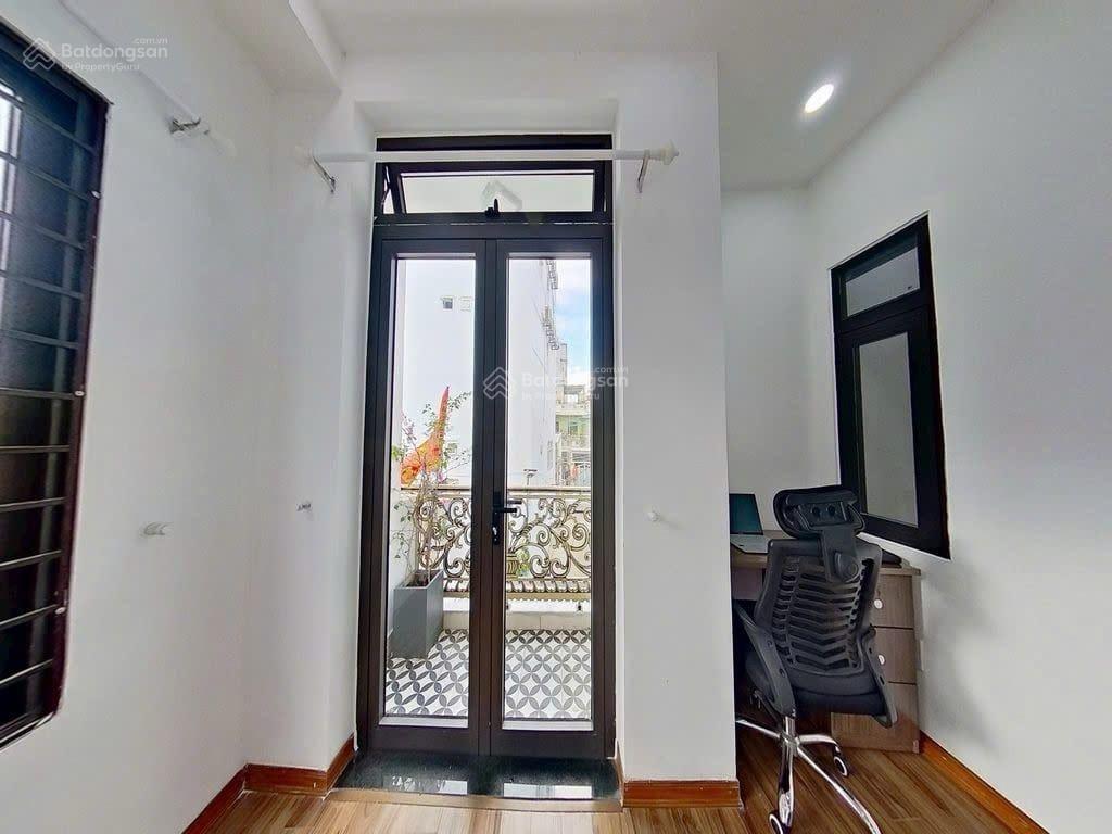 Bán nhà 2 tầng kiệt oto 5m nguyễn tri phương, sát đường chính, 60m2, full nội thất giá 5,7tỷ