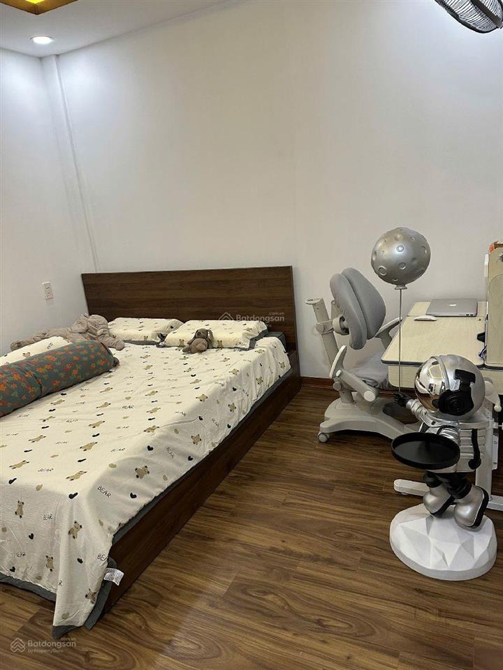 Bán nhà 2 tầng kiệt oto 5m nguyễn tri phương, sát đường chính, 60m2, full nội thất giá 5,7tỷ