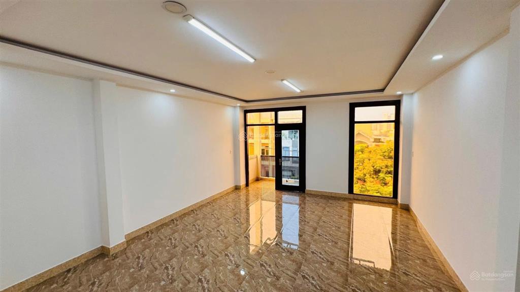 Bán nhà 4 tầng mặt tiền nguyễn xí, đường 7.5m, lề 4.5m, 100m2, mt 5m vuông vức giá 9,7tỷ
mặt