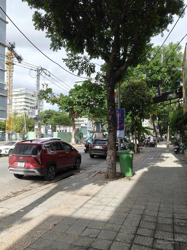 Bán đất tặng 2 khối nhà mặt tiền quang trung  tt đà nẵng, 231m2, mặt tiền 10m, dòng tiền 70tr/th