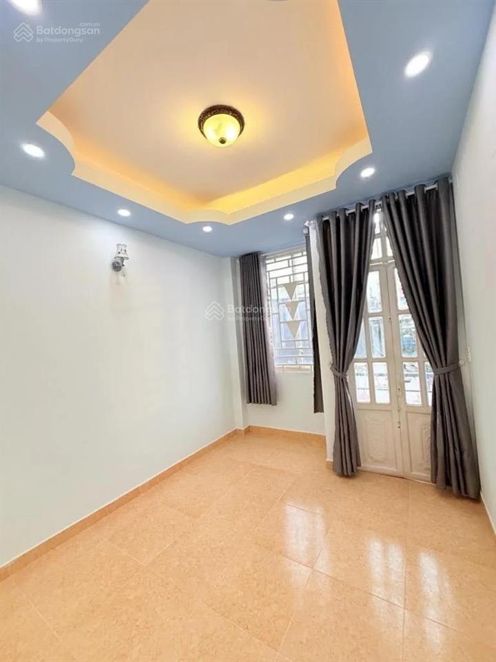 [phường bàn cờ] bán nhà 6 tầng nguyễn đình chiểu  gần cmt8 nở hậu hoàn công đủ  chỉ 6.x tỷ