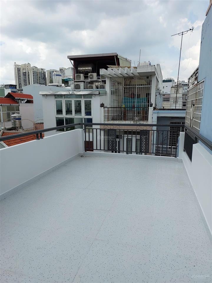 Bán nhà nguyễn đình chiểu quận 3  5 tầng btct  ngay trung tâm phường 4