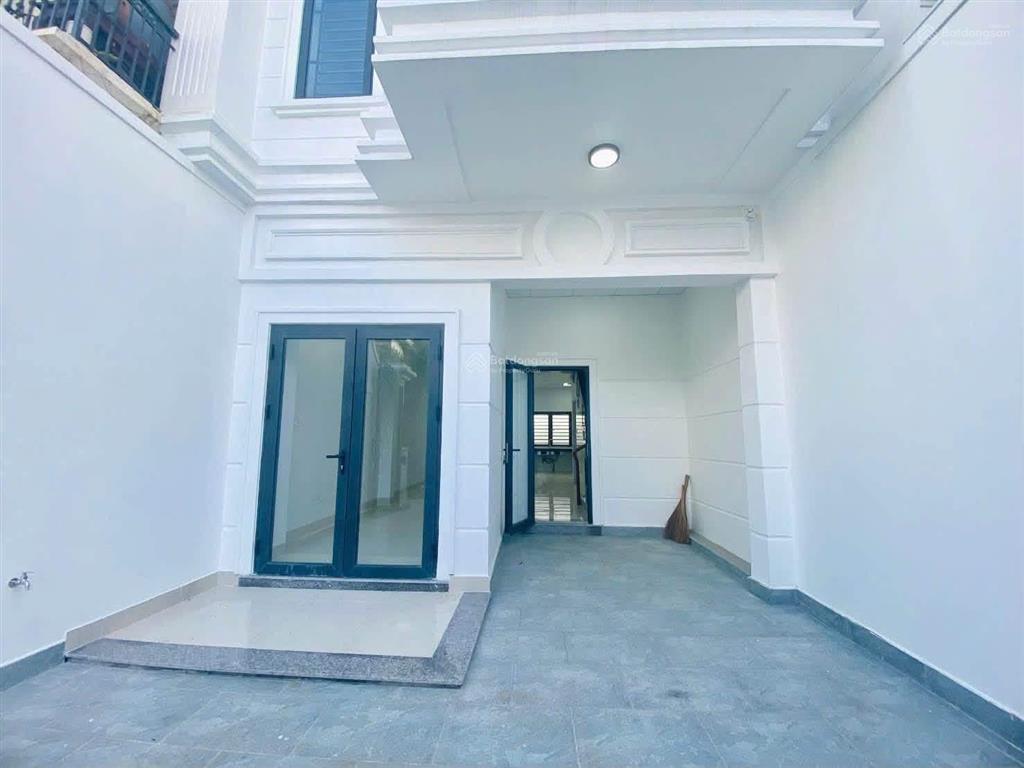 Cho thuê 15tr/tháng căn 1 trệt 3 lầu kdc quang vinh, biên hoà
