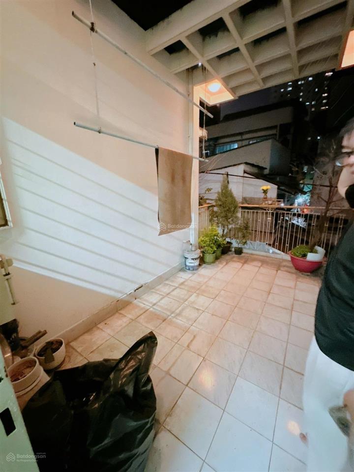 Bán nhà gần mặt tiền trần hưng đạo hẻm xe hơi quận 1 diện tích lớn 66m2, 4m7x22m, nhỉnh 7 tỷ