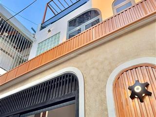 Bán nhà gần mặt tiền nơ trang long bình thạnh giáp quận 1 64m2 3 tầng 3pn 5.2mx 13m nhỉnh 7 tỷ