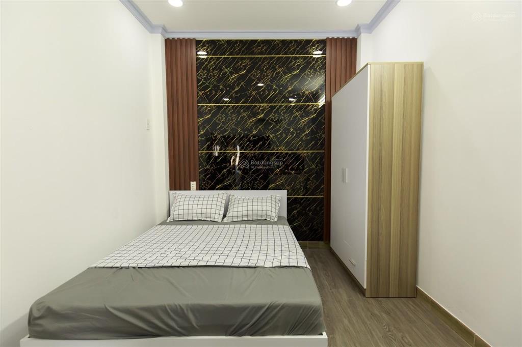 Bán nhà hẻm xe hơi gần mặt tiền nguyễn trãi 32m2 3 tầng 5pn chdv dòng tiền 4.5% chỉ 8 tỷ (tl)