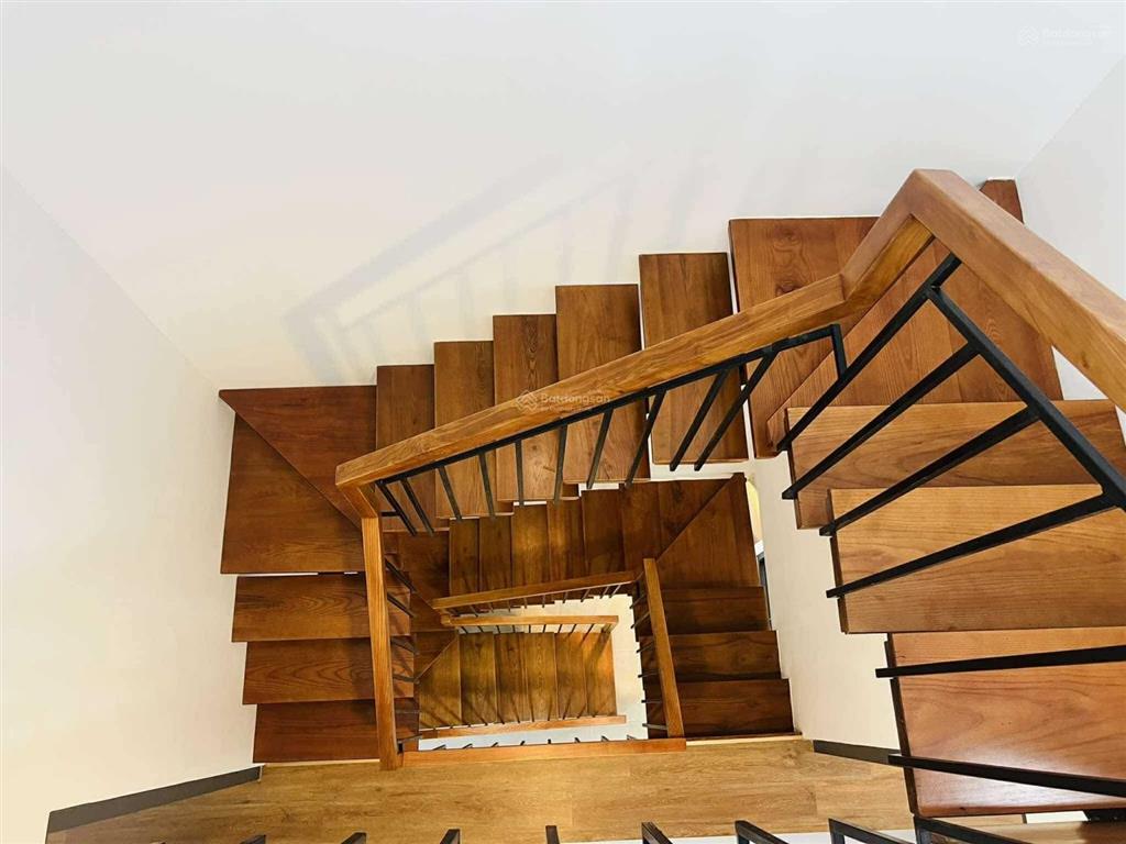 Bán nhà nguyễn du, bến thành, quận 1,41m2 3tầng,4pn,5wc chỉ 8tỷ x khu không có nhà bán