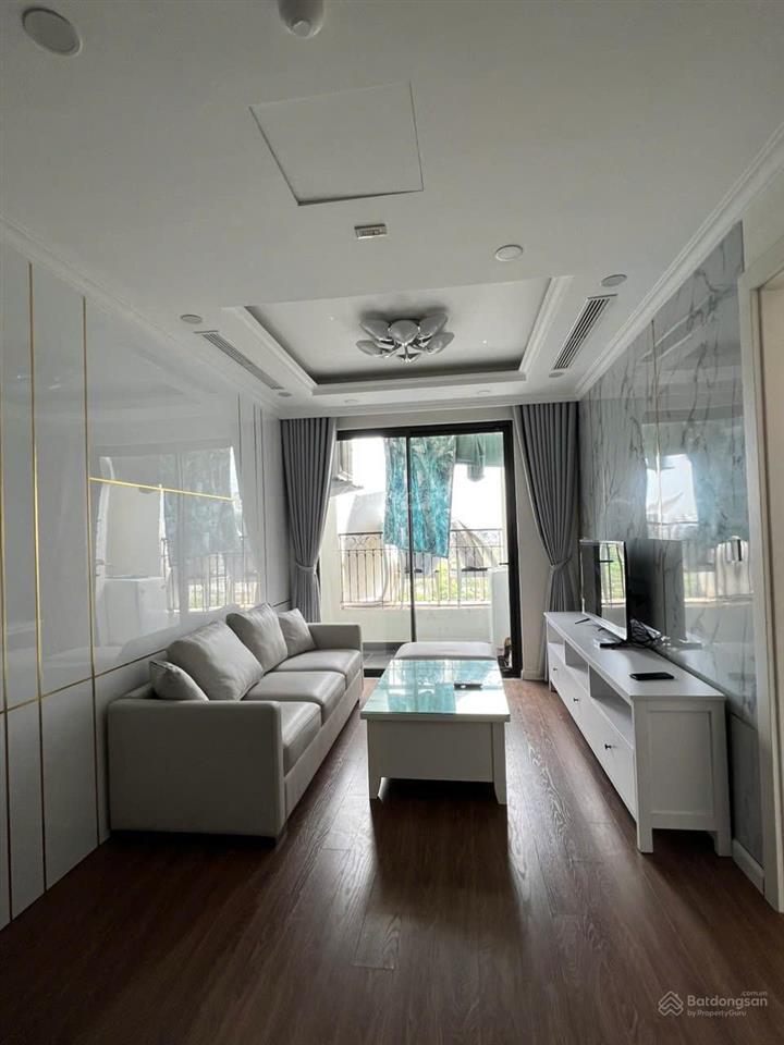 Cho thuê 2pn 61m² sunshine riverside view cầu nhật tân, nội thất đầy đủ