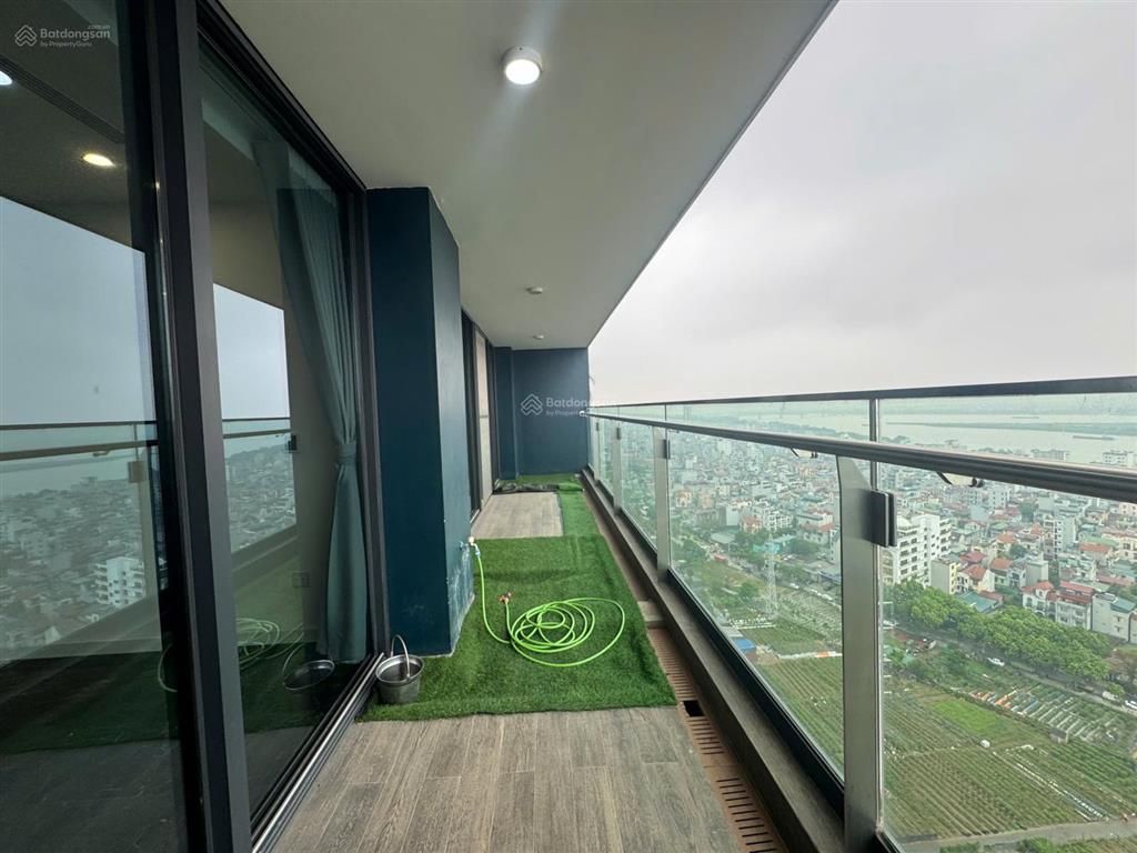 2pn 124m² sunshine golden river logia sân vườn 24m², view trọn sông hồng