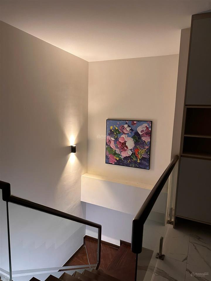 Cho thuê duplex 160m² sunshine city 3pn, 4 logia, full nội thất