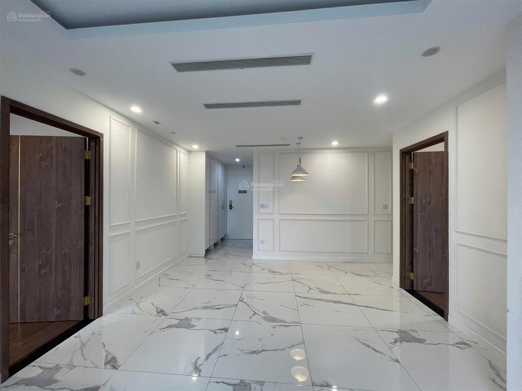 2pn 73m² sunshine city  view quảng trường nội khu, giá 7,x tỷ