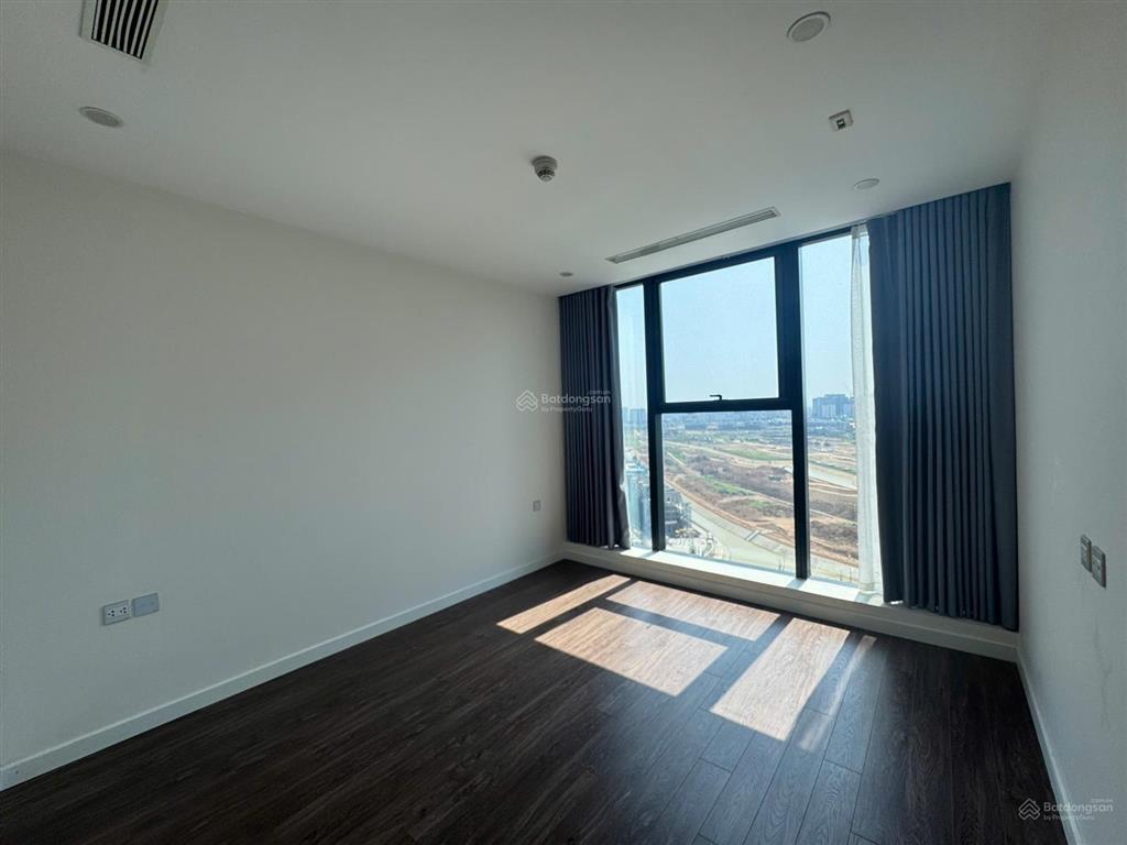 2pn+1 86m² sunshine city  nhỉnh 8 tỷ bao phí, sổ sẵn, view công viên & cầu nhật tân