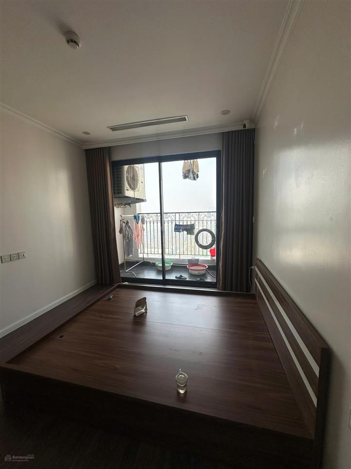 Cho thuê 3pn 93m² sunshine riverside view nội khu thoáng mát  20 triệu/tháng