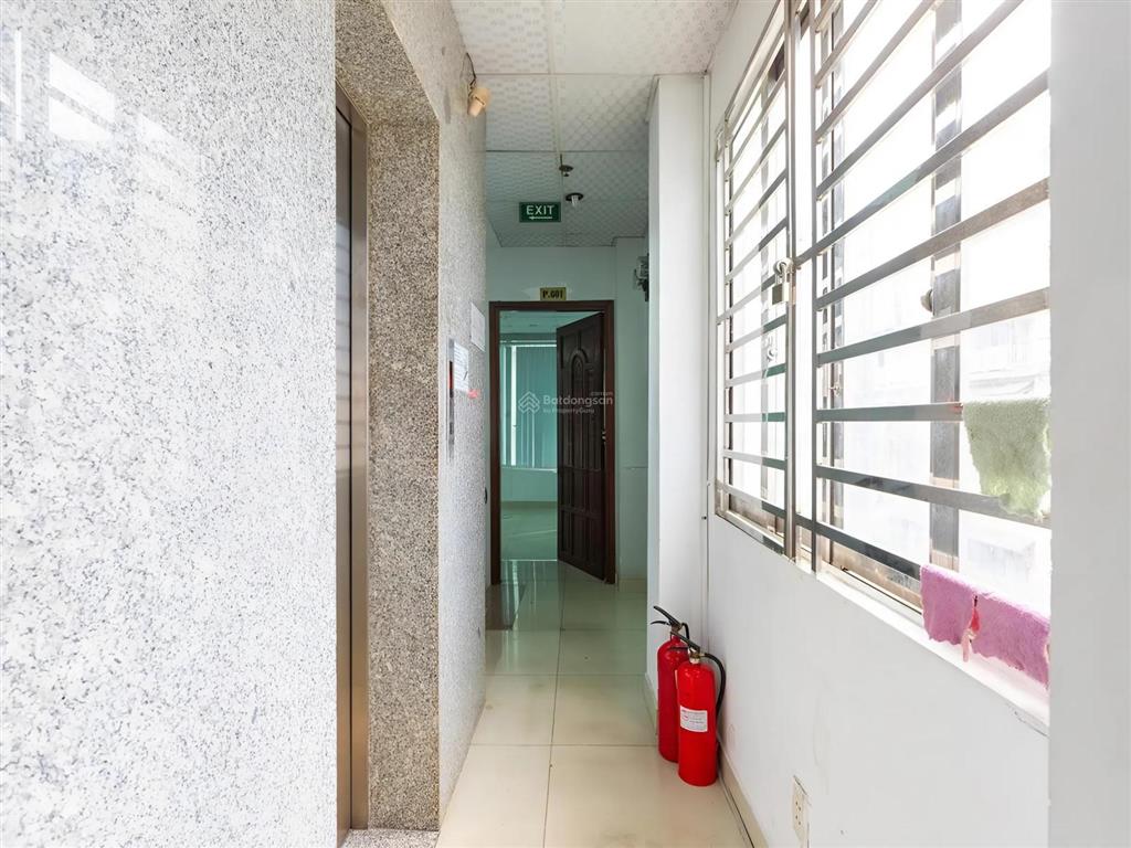 Văn phòng 7 triệu/tháng  có nội thất cho 6 người  giá tham khảo tốt trong khu vực quận 1