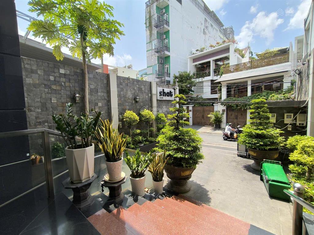 Rẻ nhất tân bình ! văn phòng 120m2, giá 18 triệu/th  206 võ thành trang