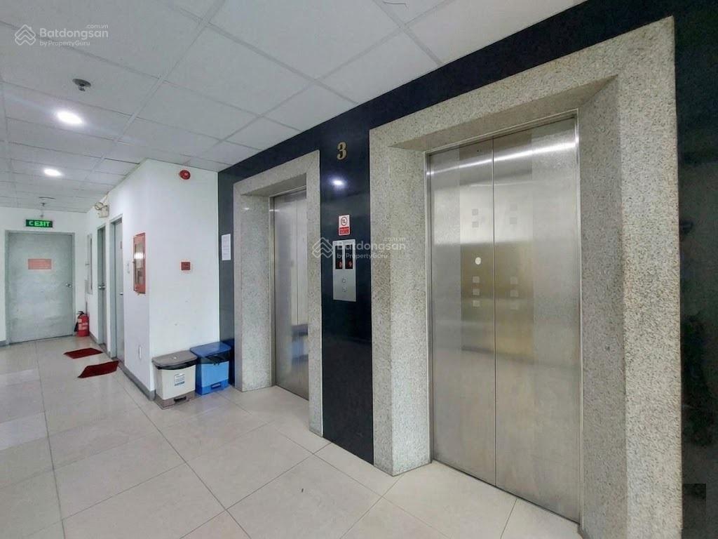 Văn phòng rẻ nhất quận 1  230m² chỉ 90 triệu (có phí quản lý)