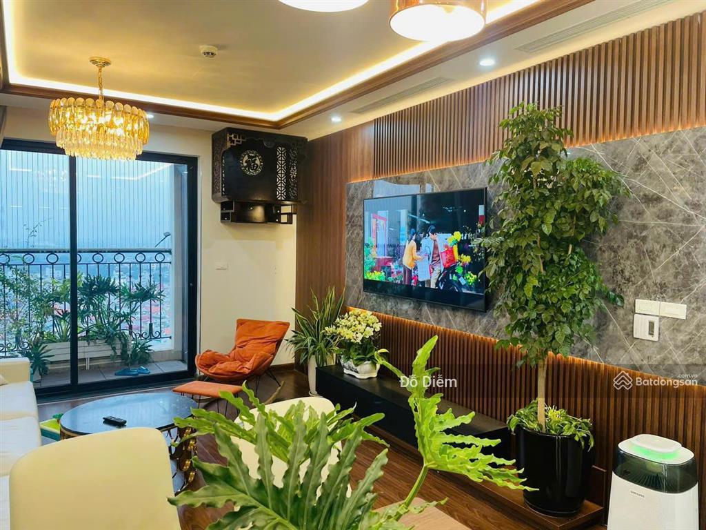 Bán căn hộ chung cư handi resco lê văn lương, 3 ngủ 168m2, full đồ. giá 16.1 tỷ.  0337 868 ***