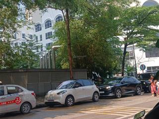 Trung kính chính chủ bán nhà 5 tầng mặt phố vị trí có 1 không 2