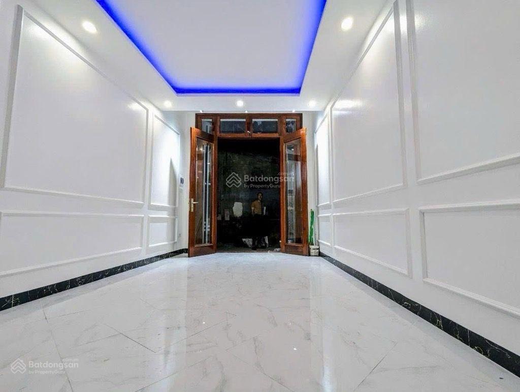 Cực hot  chính kinh thanh xuân  9 tỷ có nhà 6 tầng trung